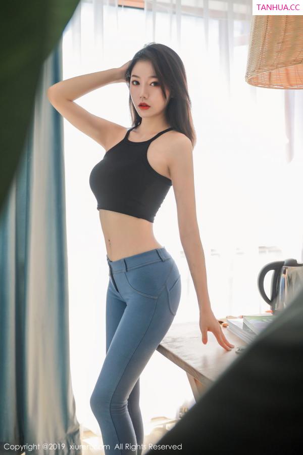 YUNDUOER_  [XIUREN]高清写真图 2019.09.26 YUNDUOER_第12张图片